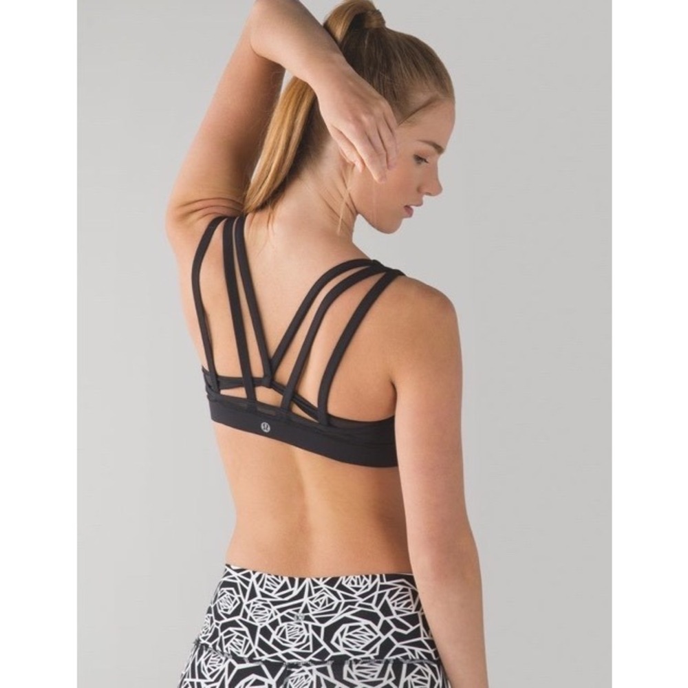 Lululemon Energy Exhale Sports Bra Size 6 Black Strappy Yoga Gym Workout Pilates